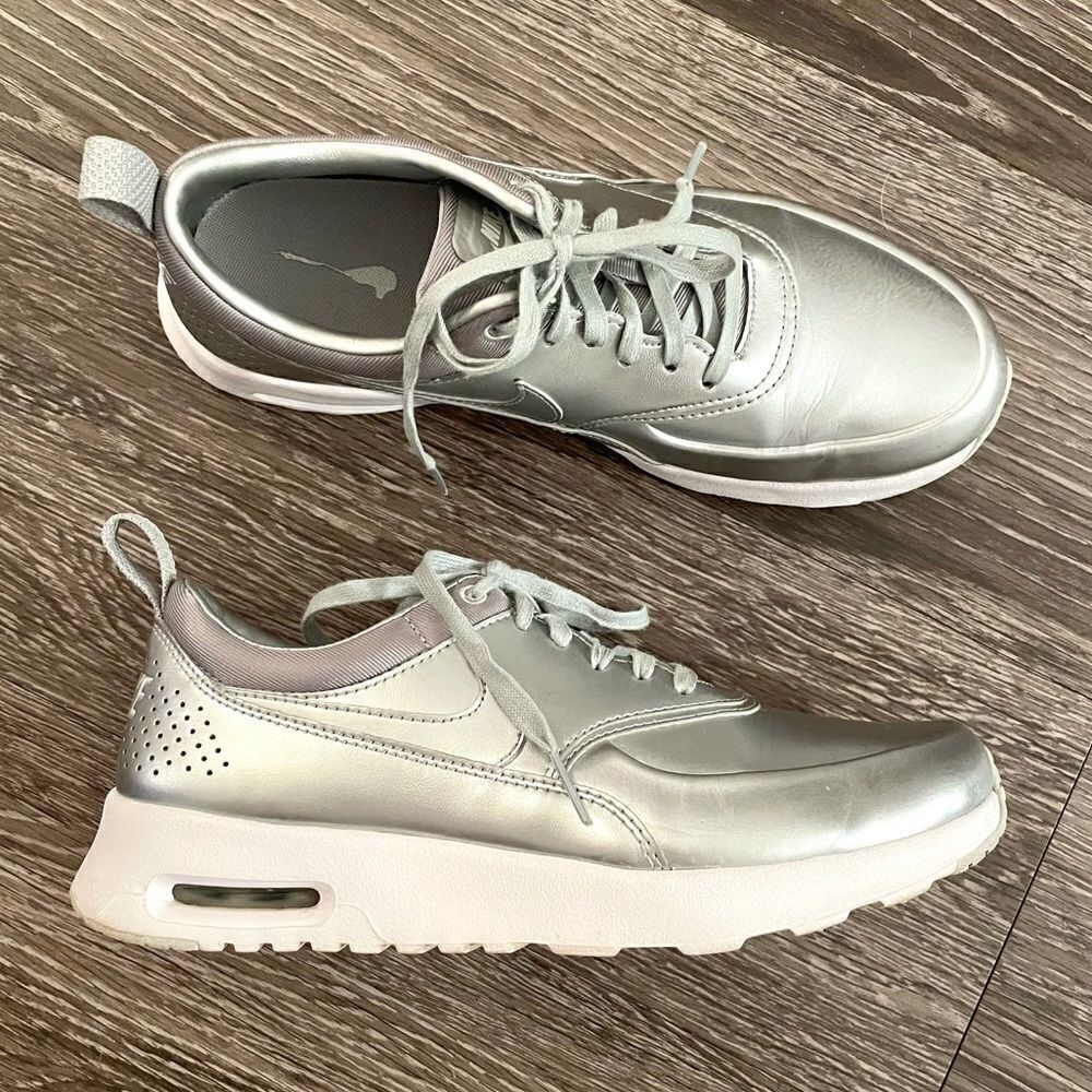 Nike air max Thea silver